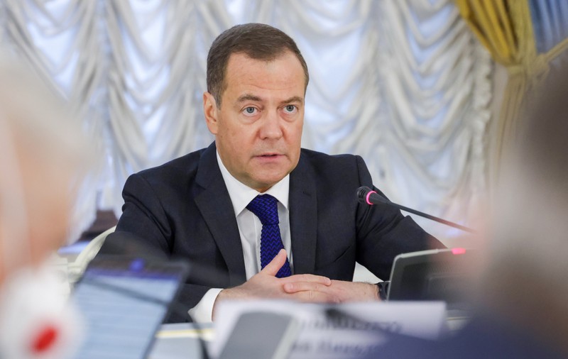 Dmitri Medvedev, despre livrările de arme avansate americane pentru Kiev: Înseamnă că „toată Ucraina va arde”
