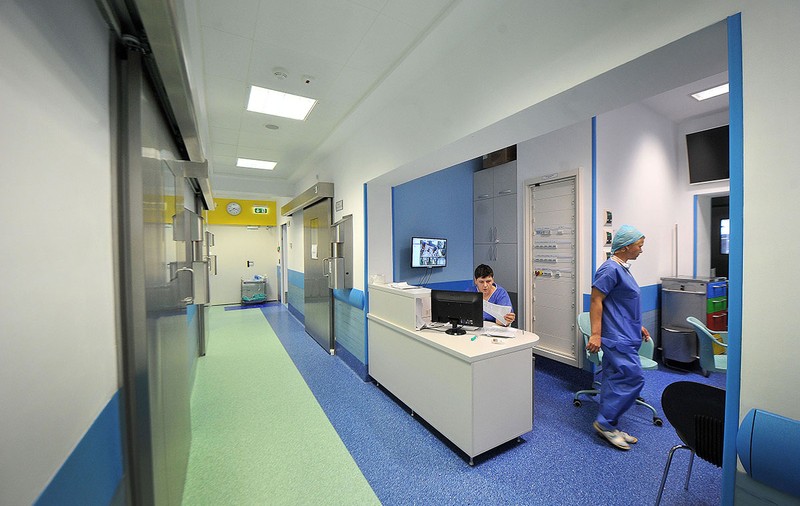 103 medici români au fost infectați cu coronavirus