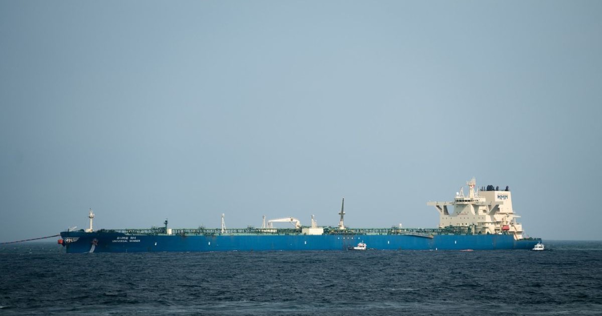 Petrolierul Universal Winner a ieșit din Strâmtoarea Ormuz, după ce a rămas blocat în zonă de la izbucnirea conflictului SUA - Iran, iunie 2026
