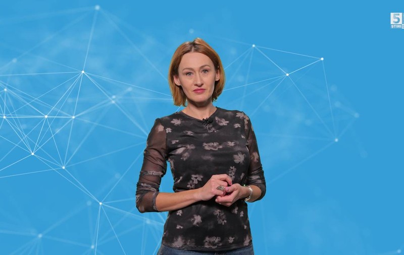 5 știri by Libertatea – Educație: Cât mai costă cadoul de Crăciun pentru doamna. Balul bobocilor, pretext pentru alcool şi manele