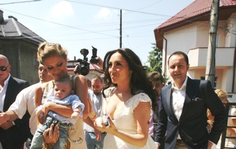 Foto | Andra poartă aceiaşi pantofi ca Lady GaGa