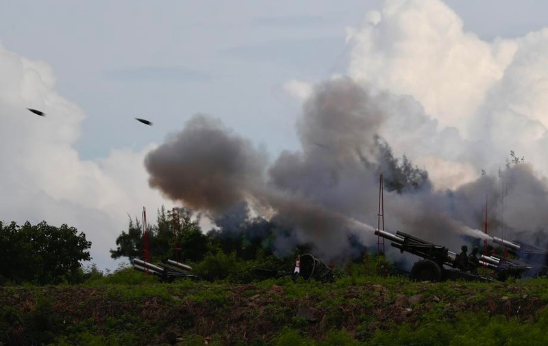 Taiwanul acuză China de continuarea activităților militare în apropierea insulei