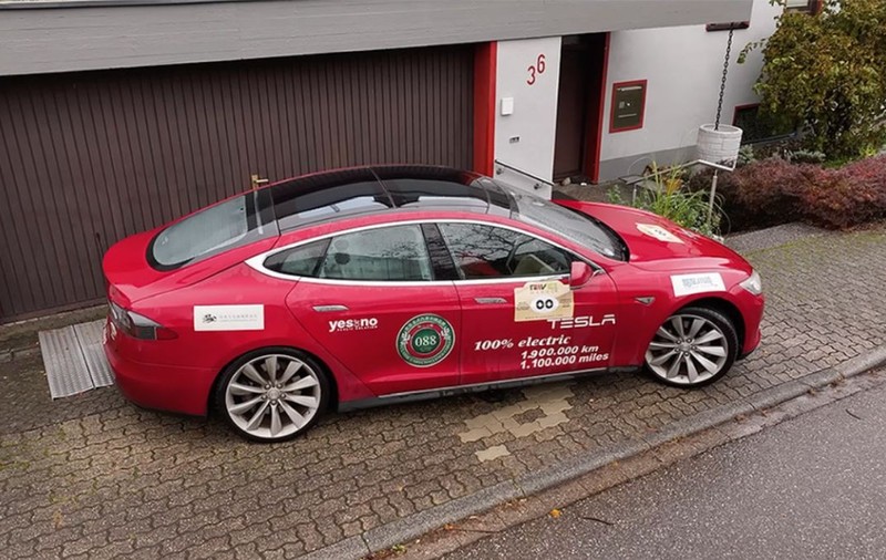 Premieră mondială: Tesla Model S ajunge la 3.000.000 km parcurși. Foto: piataauto.md