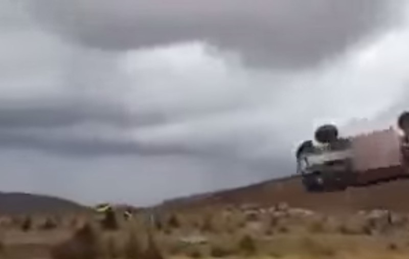 Două accidente oribile, aproape identice, în Raliul Dakar  / VIDEO
