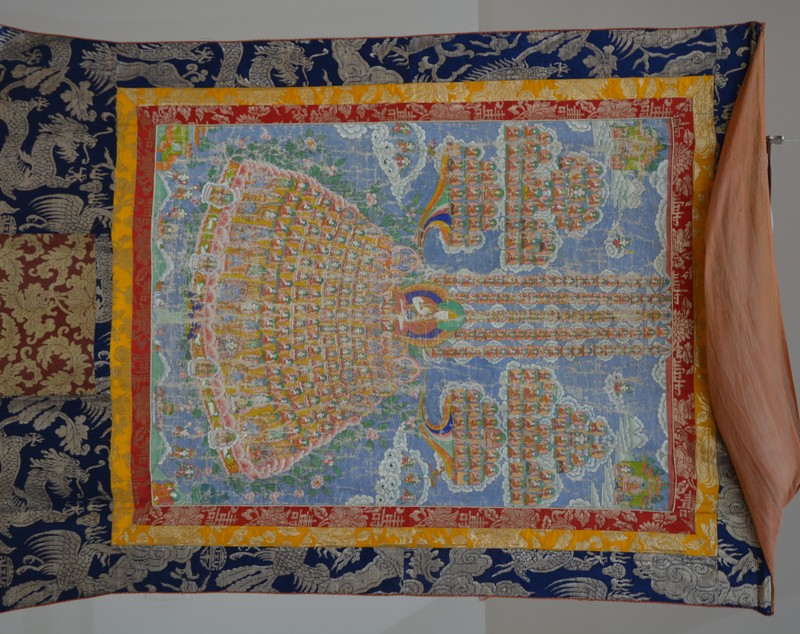 Prima expoziție de artă tibetană din România a fost deschisă la Suceava. Piesele fac parte din colecția lui Heinrich Harrer, a cărui aventură a fost transpusă în filmul ”Șapte ani în Tibet”
