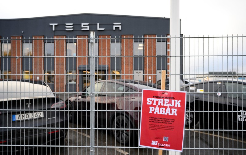 Tesla și Elon Musk înving după 1.021 de zile de grevă în Suedia. Sindicatele spun că nu mai are cine să protesteze