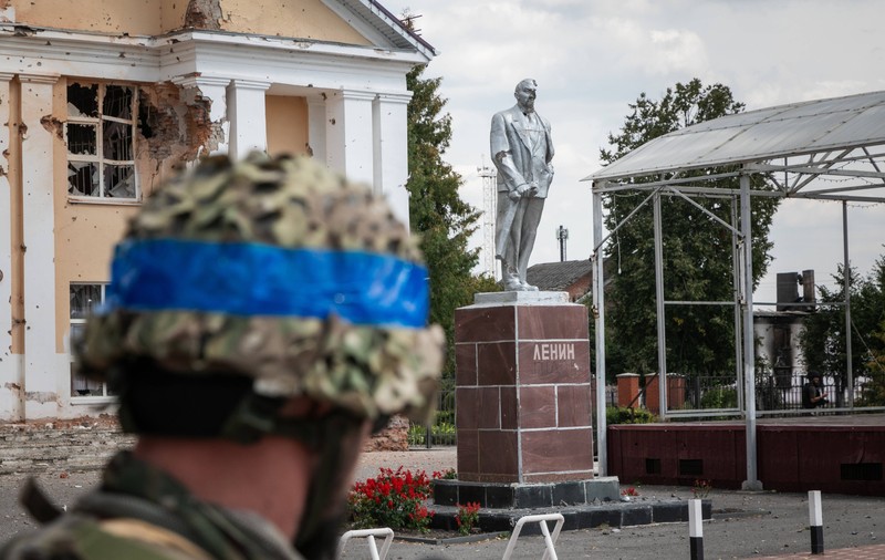 Mărturiile civililor din Sudja, orașul rusesc abandonat de Kremlin: „Putin să facă o înțelegere cu Zelenski al vostru. Vrem pace și armonie!”