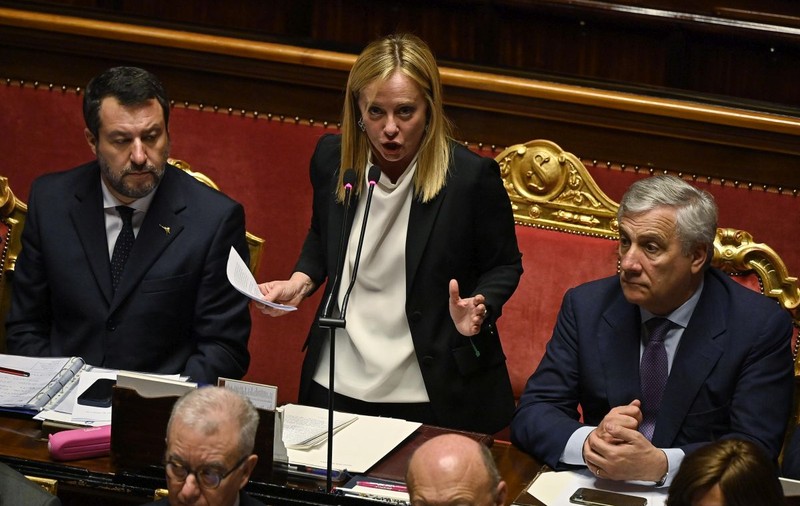 Prim-ministra Italiei, Giorgia Meloni, le-a cerut colegilor să i se adreseze cu „domnul”, nu cu „doamna”