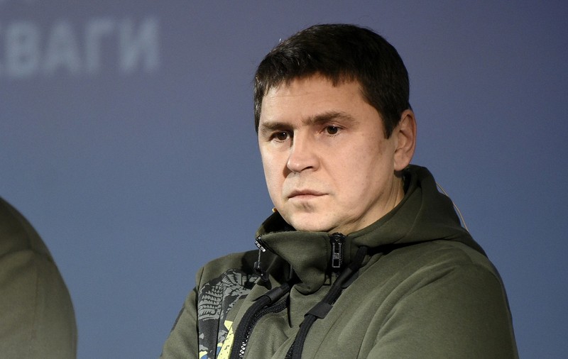 Podoliak, consilierul lui Zelenski, după schimbarea lui Şoigu: „Rusia îşi aşază aproape toată economia pe un făgaş militar”