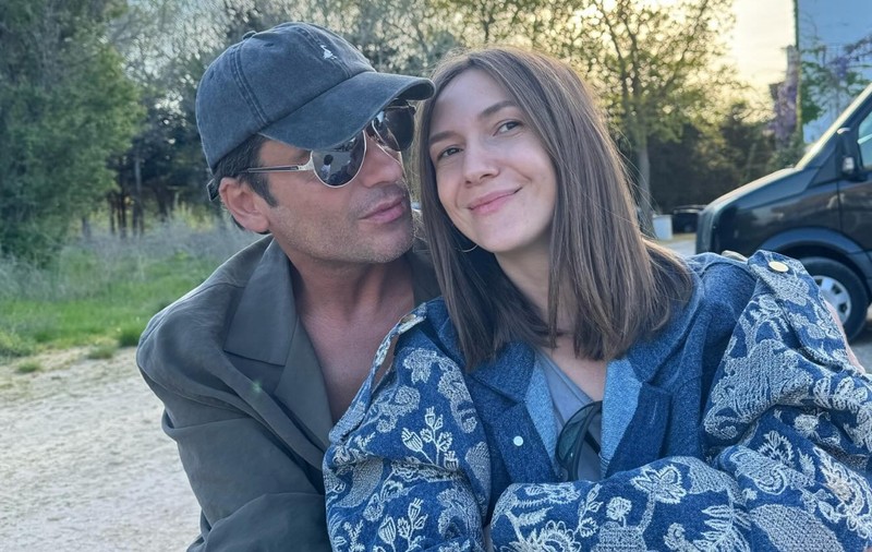 Adela Popescu și Radu Vâlcan s-au mutat la țară. Imagini cu casa din Șușani a cuplului