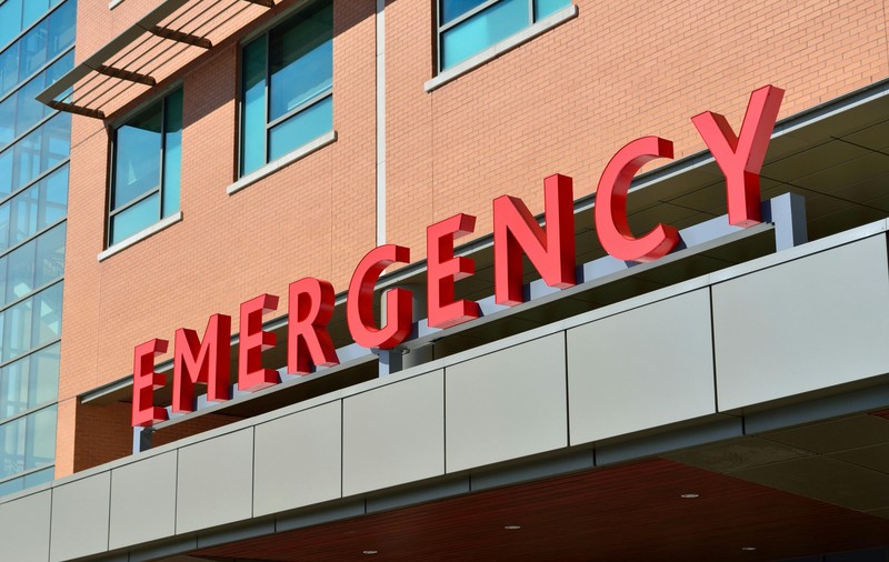 Român rănit în urma unei explozii pe insula spaniolă Ibiza. Alți doi bărbați au ajuns la spital, unul cu arsuri grave