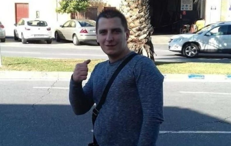 Fiul lui Costel Corduneanu, liderul unui clan interlop din Iași, a fost arestat. Alex Corduneanu a fost prins cu heroină în chiloți