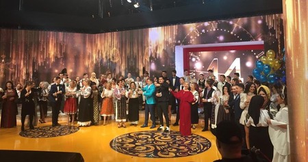 Teo e gazda Revelionului la Kanal D