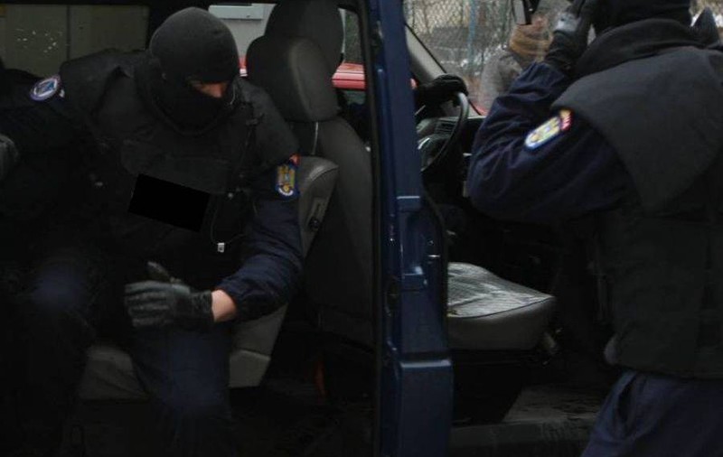 Percheziţii în 14 judeţe şi Bucureşti la persoane suspectate de evaziune. Prejudiciul este de 3 milioane euro