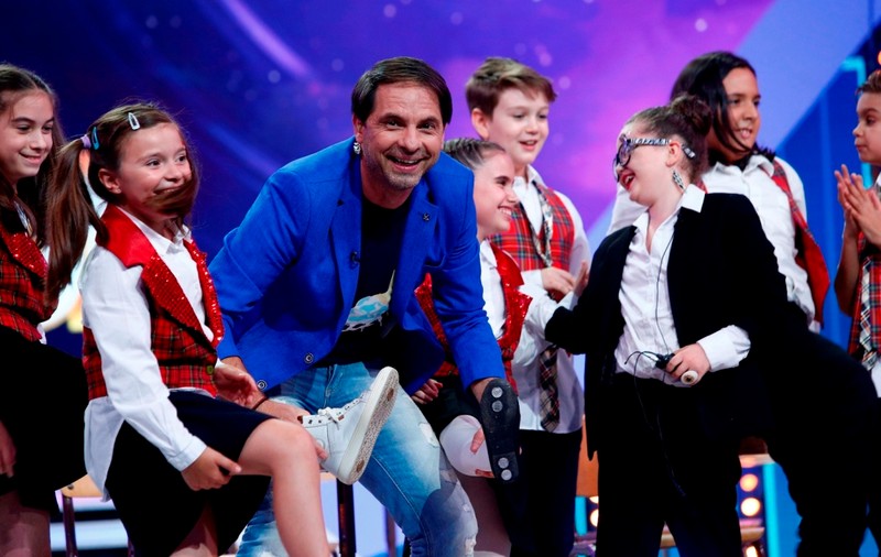 Protest spontan împotriva unui jurat, în culise, la „Next Star”