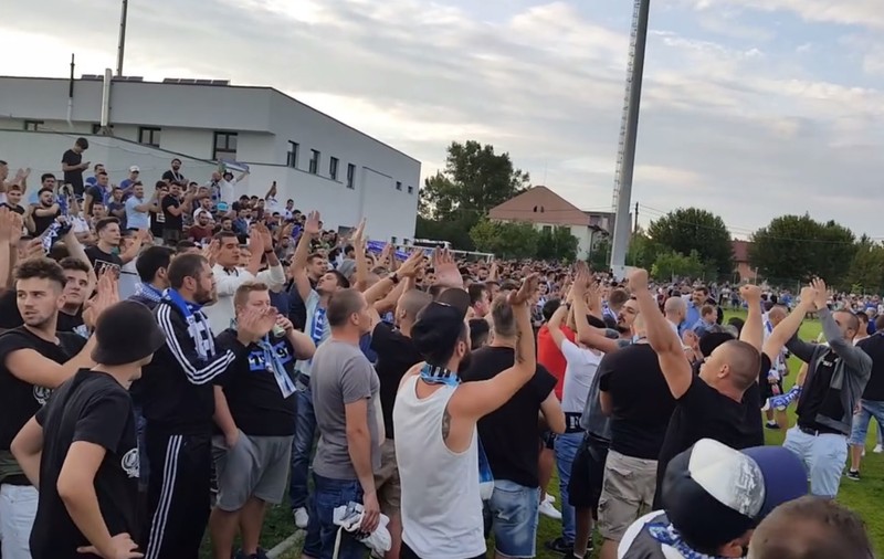 Incident la reunirea celor de la Universitatea Craiova. Au vrut să-l bată și să-l scoată din antrenament pe fiul lui Adrian Mititelu | VIDEO