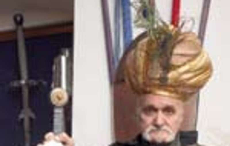 'Sinan Pasa' vrea pensie de la statul roman
