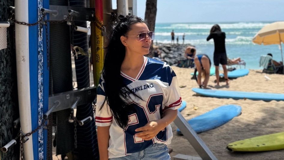 Corina Caragea în vacanța din Hawaii (Honolulu - Waikiki) | sursa foto: Instagram