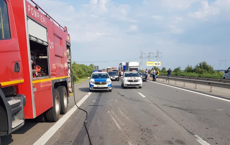 Accident grav pe Autostrada București-Pitești. Un bărbat a murit într-un carambol cu șapte mașini
