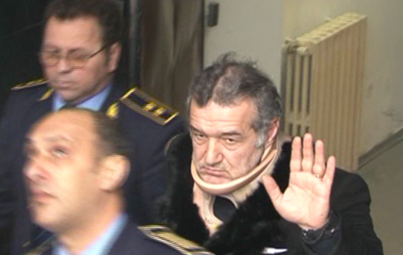 Gigi Becali CERE SĂ FIE OPERAT ÎN GERMANIA!