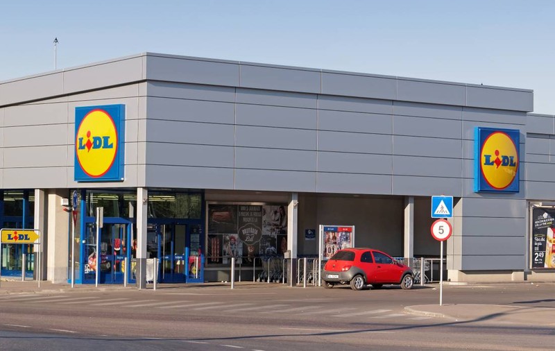 Produsele auto sub 15 lei, pe care șoferii români le pot cumpăra de la Lidl, începând cu 20 martie
