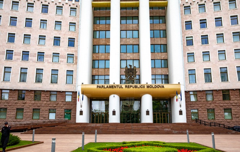 Atac cibernetic la Parlamentul din Republica Moldova. „Catalogăm orice informaţie care ar putea apărea în spaţiul public potenţial falsă”