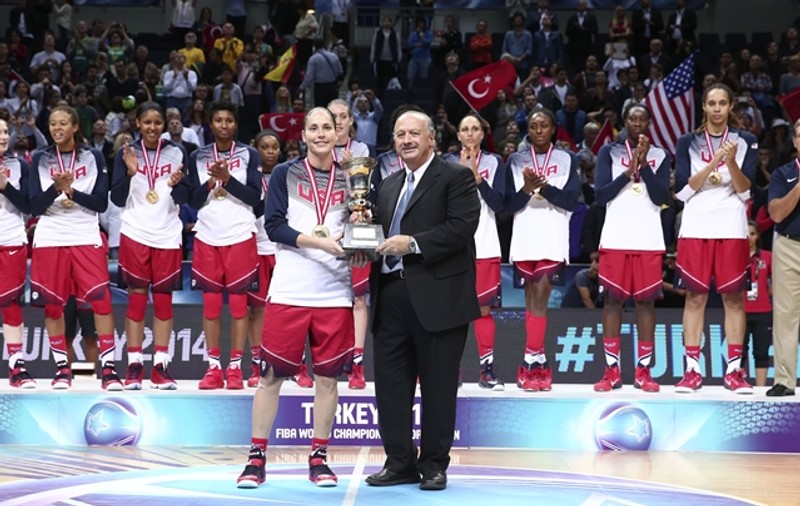Naţionala feminină de baschet a SUA, campioană mondială, după victoria cu Spania (77-64)