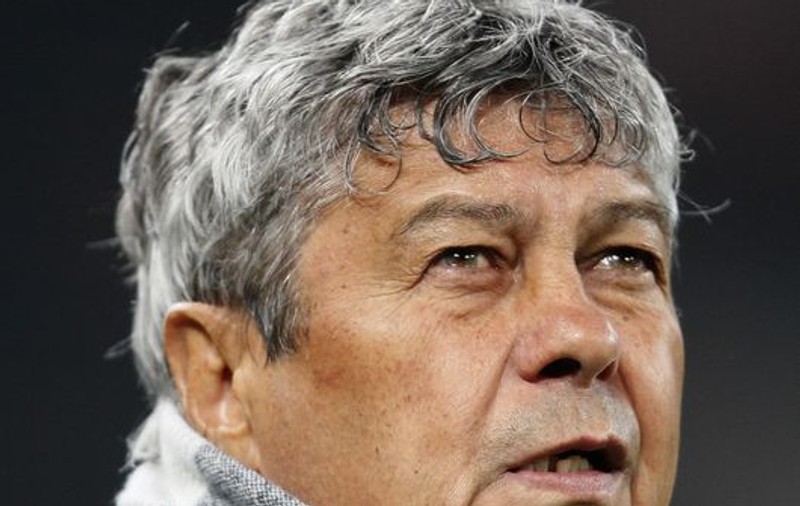 Ar putea fi transferul secolului pentru un antrenor român! Mircea Lucescu merge la PSG să-i antreneze pe Beckham şi Ibrahimovic