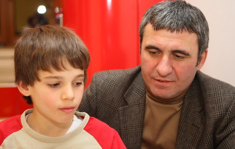 Ianis Hagi împlinește 18 ani. Fotbalistul își serbează majoratul la Florența. Debutează duminică în Serie A? | GALERIE FOTO