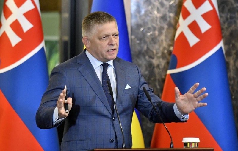 Robert Fico nu vrea ca „slavii să se mai ucidă între ei”: „Scopul nu este înfrângerea Federației Ruse”