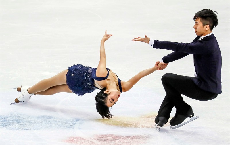 Chinezii, la putere în patinaj. Perechea Sui Wenjing și Han Cong a dominat programul scurt de la CM
