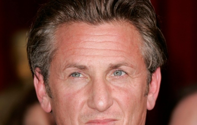Sean Penn, condamnat la 300 de ore de muncă în folosul comunităţii 