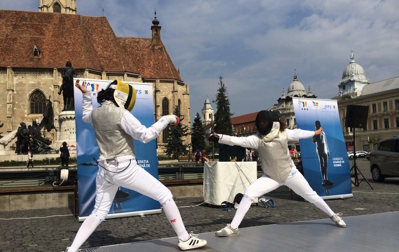 FOTO / Campionii scrimei românești au făcut spectacol la Cluj-Napoca!