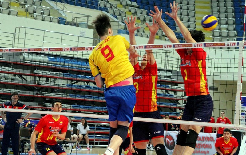 Juniorii Under 19 au cedat și cu turcii la Europene