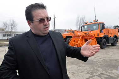 Florea Dascălu, în timpul muncii pe teren FOTO: Hepta