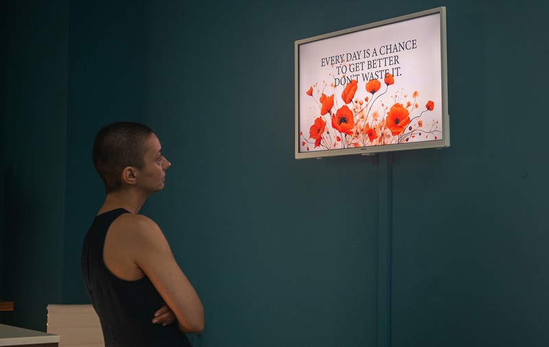 „Interior zero”, filmul care prezintă realitatea femeilor de azi. Valentina Zaharia, actriță principală: „Ar trebui să ne felicităm pentru când rămânem integre și ne păstrăm speranța”