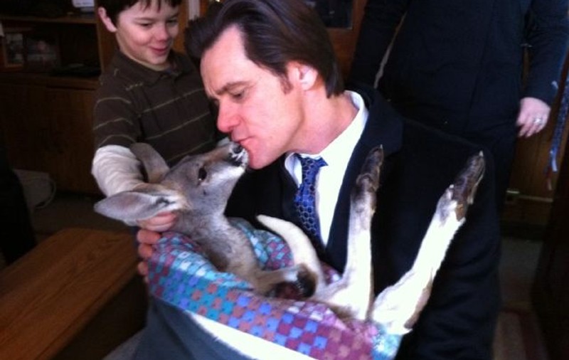 Jim Carrey a primit un cangur de la Moş Crăciun