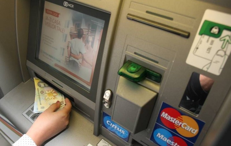 EXCLUSIV. Aproape 90% din bancomatele românești sunt ușor de spart
