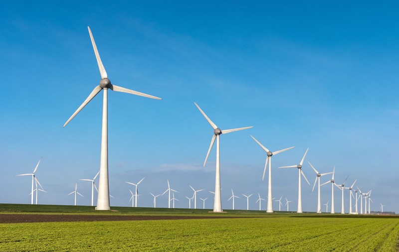 UE lansează o investigație privind subvențiile date de China pentru turbinele eoliene, inclusiv cele instalate în România