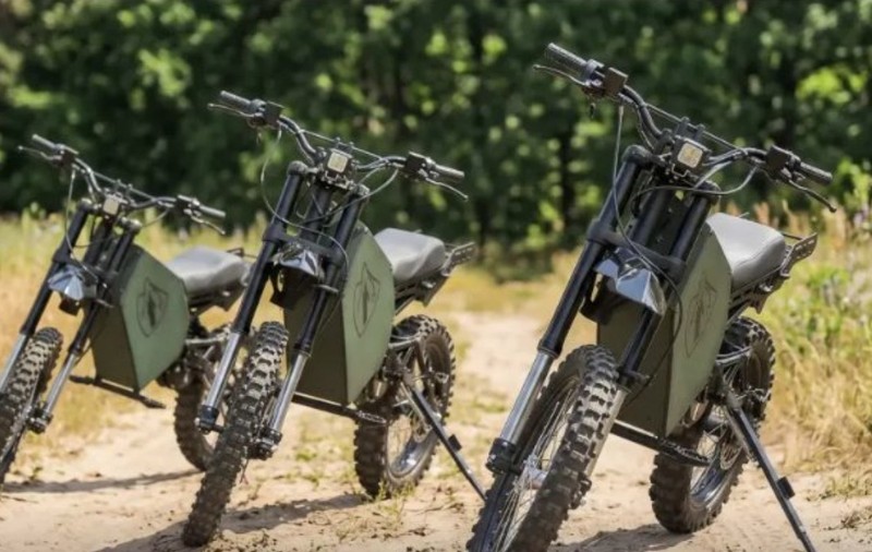 Ucraina folosește o motocicletă aproape invizibilă pentru dronele rusești