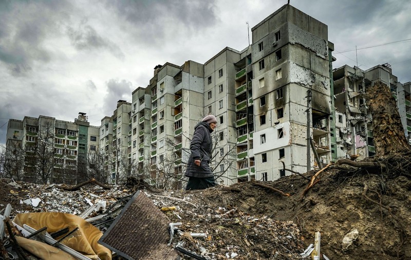 LIVETEXT Război în Ucraina, ziua 110 | Toate podurile către Severodonețk, distruse. „Avem de-a face cu Răul absolut”, spune Zelenski