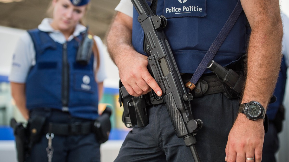 Incident în fața unei moschei din Paris