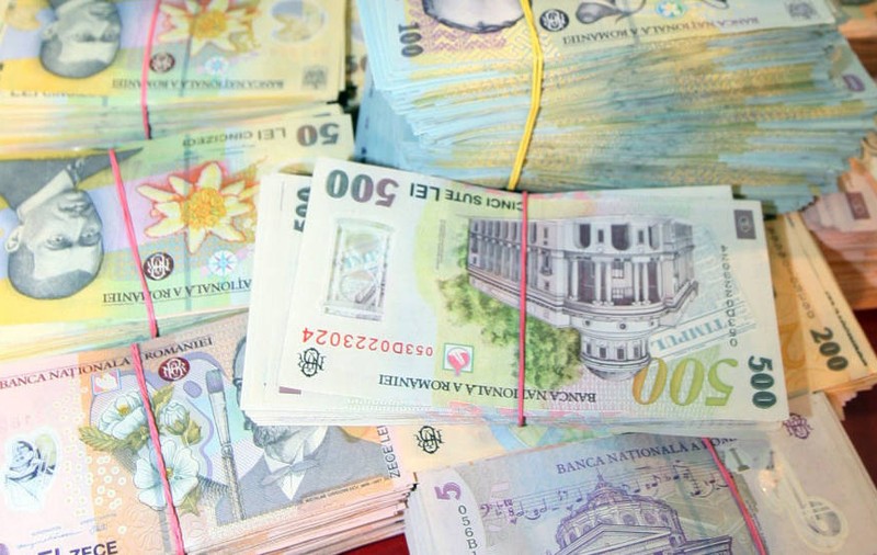4 modalităţi de a reduce stresul cauzat de LIPSA BANILOR