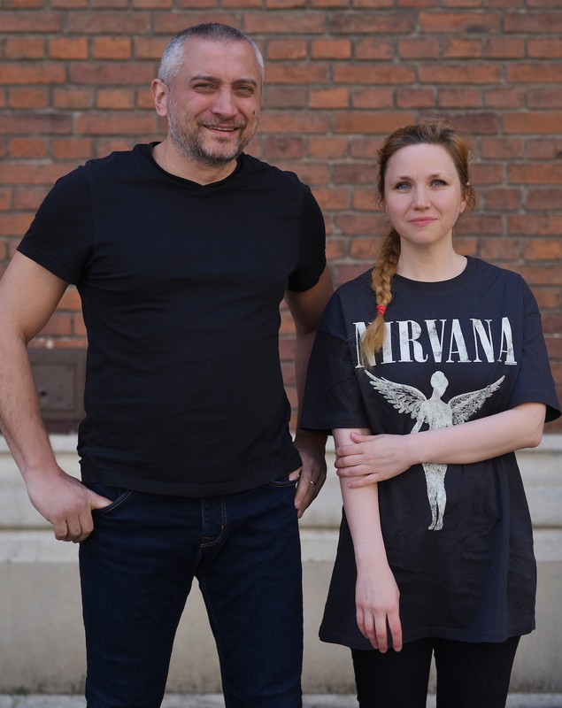 Superstarul artei contemporane cucerește Vestul! Prima expoziție Art Safari la Arad, cu ocazia redeschiderii Muzeului de Artă, este semnată de artista Irina Dragomir