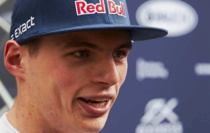 Max Verstappen a devenit cel mai tânăr pilot care câștigă o cursă de Formula 1