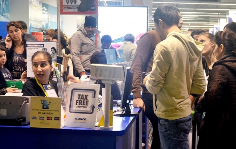 STUDIU: 74% dintre cumpărătorii de Black Friday, nemulţumiţi de reduceri