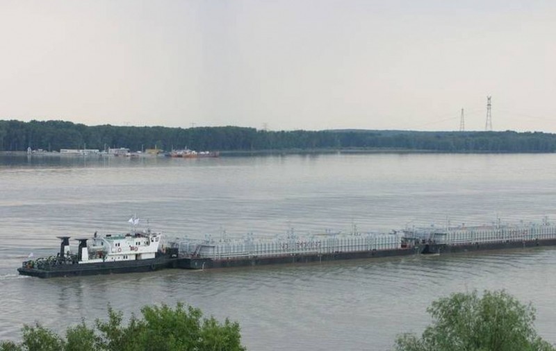 Canalul Sulina, închis circulației navelor maritime din cauza unei posibile mine marine