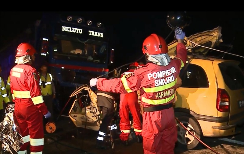 Un tânăr de 21 de ani a murit după ce a intrat cu mașina într-un tir. Premoniția sumbră din urmă cu câteva zile: "Dacă viteza mă va omorî, să nu plângi, pentru că eu zâmbeam"