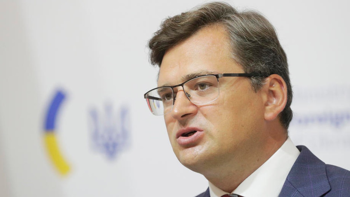 Ministrul de Externe Dmytro Kuleba: ”Învăţământul cu predare în limba ucraineană la şcolile româneşti a fost amânat pentru 2023”