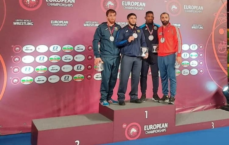 Albert Saritov, argint pentru România la Europenele de lupte de la Roma. Okhlopkov, bronz în ultima zi